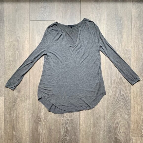 Aritzia Babaton Women's Top Blouse Charcoal Grey 3/4 Length Sleeve Size XS - Picture 4 of 16